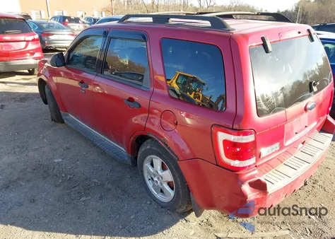 2010 Ford Escape Xlt из США, поврежденный, VIN 1FMCU0D78AKA93506